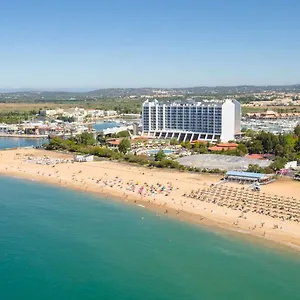 vilamoura-central-ii-with-pool-by-homing.hotelaalgarve.com/